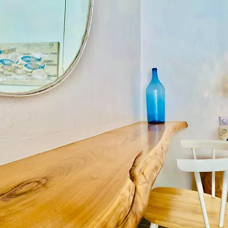 Apartment Gorgeous Boathouse-milos-by Ageri-milos Location Fisherman Village Of Agios Konstantinos