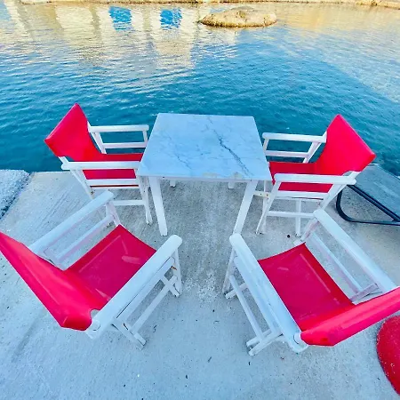 Apartment Gorgeous Boathouse-milos-by Ageri-milos Location Fisherman Village Of Agios Konstantinos