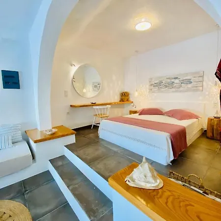 Gorgeous Boathouse-milos-by Ageri-milos Location Fisherman Village Of Agios Konstantinos *